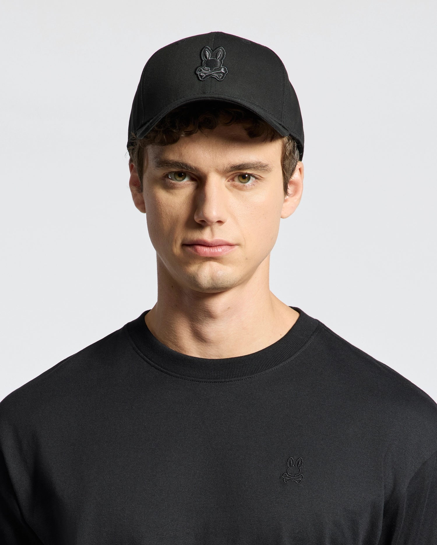 Mens Black New Castle Embroidered Graphic Baseball Cap