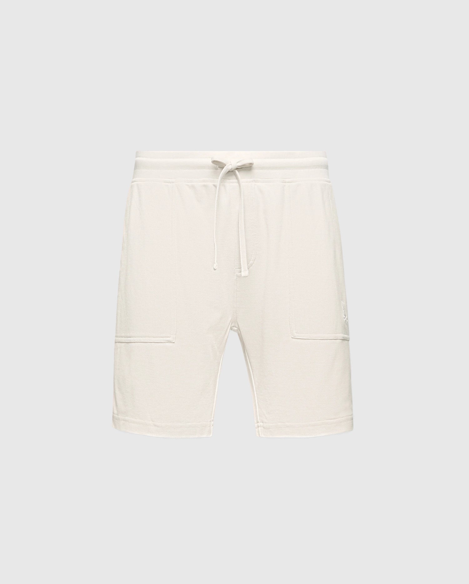 The MENS TAYLOR LIGHT PIQUE SWEATSHORT by Psycho Bunny is crafted from lightweight Pima cotton, featuring an elastic waistband and two front pockets, all showcased against a light gray backdrop for a casual-chic appeal. B6R344F200.