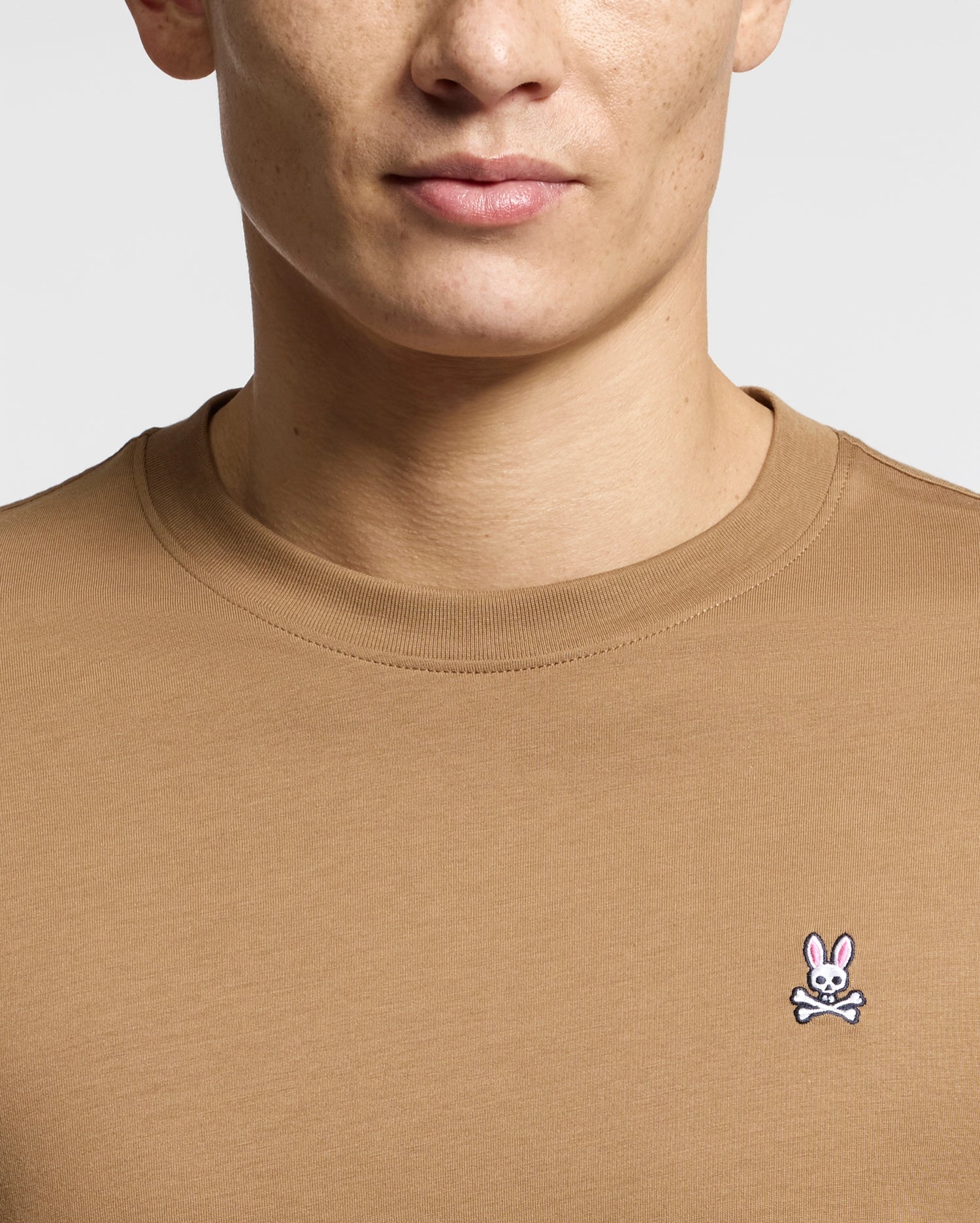 MENS CLASSIC CREW NECK TEE - B6U014F200