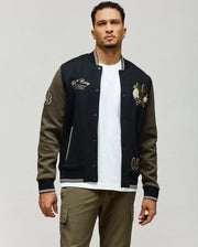 MENS AUG﻿USTE KNIT VARSITY BOMBER - MO1100050