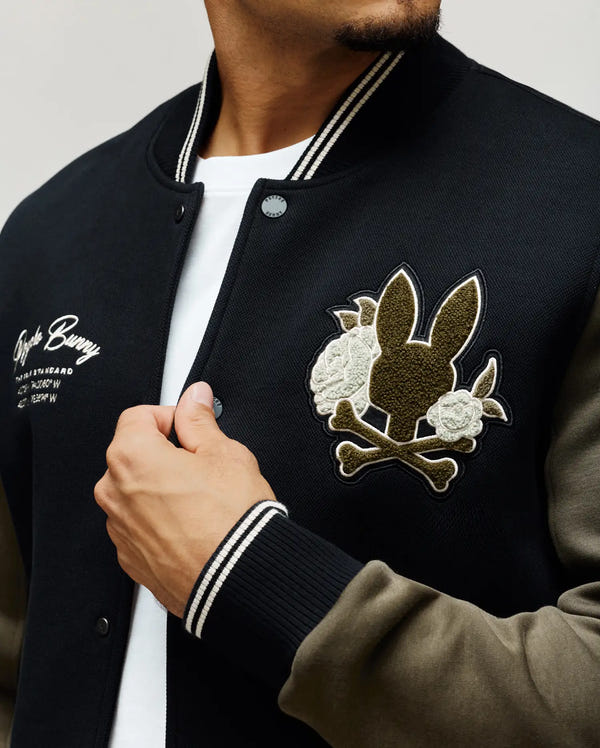 MENS AUG﻿USTE KNIT VARSITY BOMBER - MO1100050