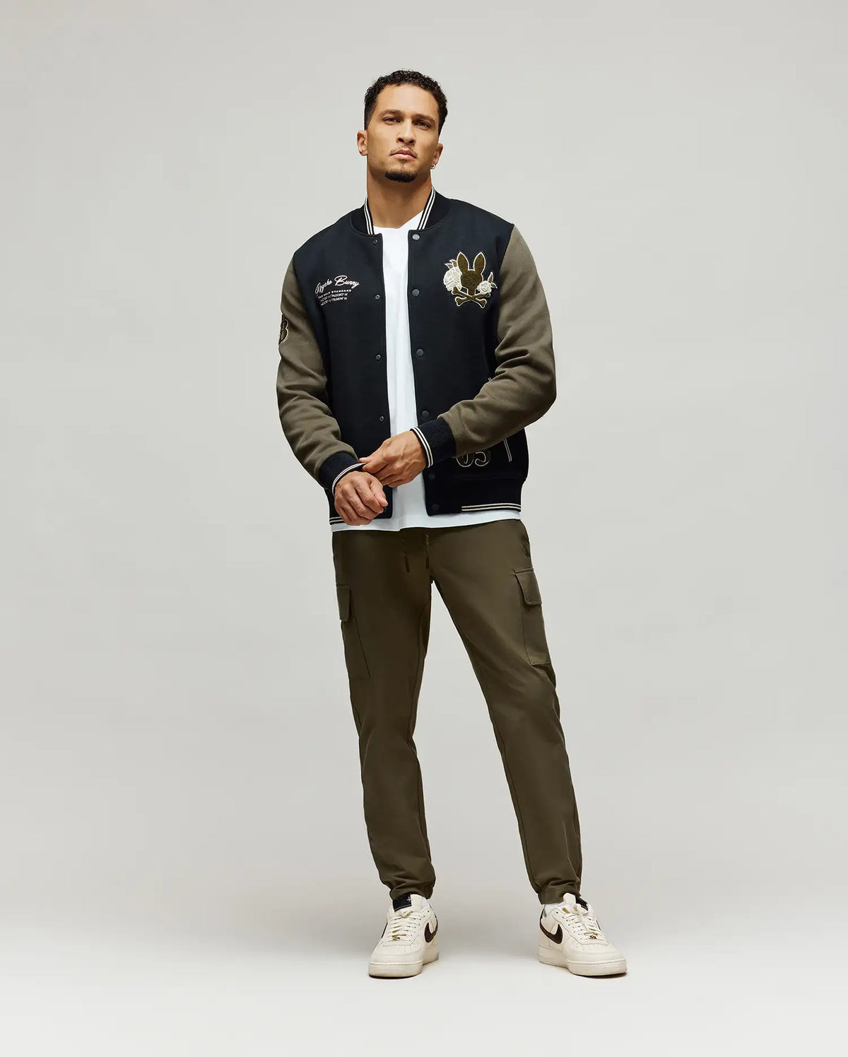 MENS AUG﻿USTE KNIT VARSITY BOMBER - MO1100050