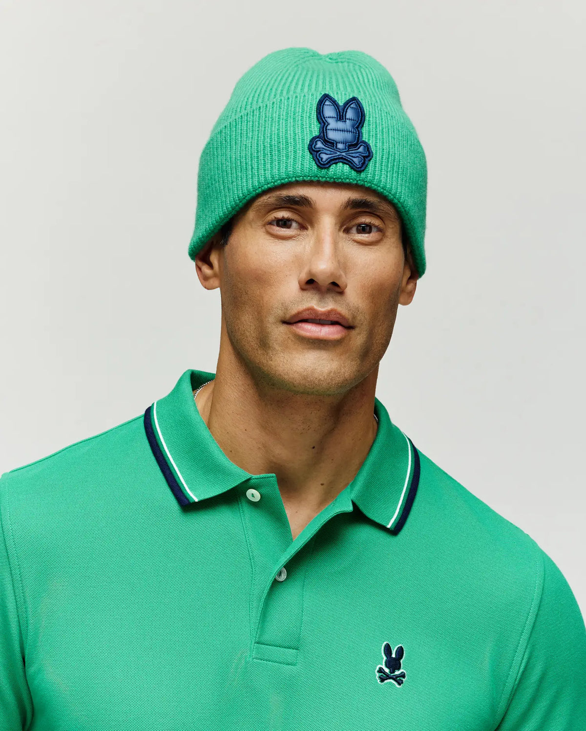 MENS RIVEN PUFFER PATCH BEANIE - MO2500020