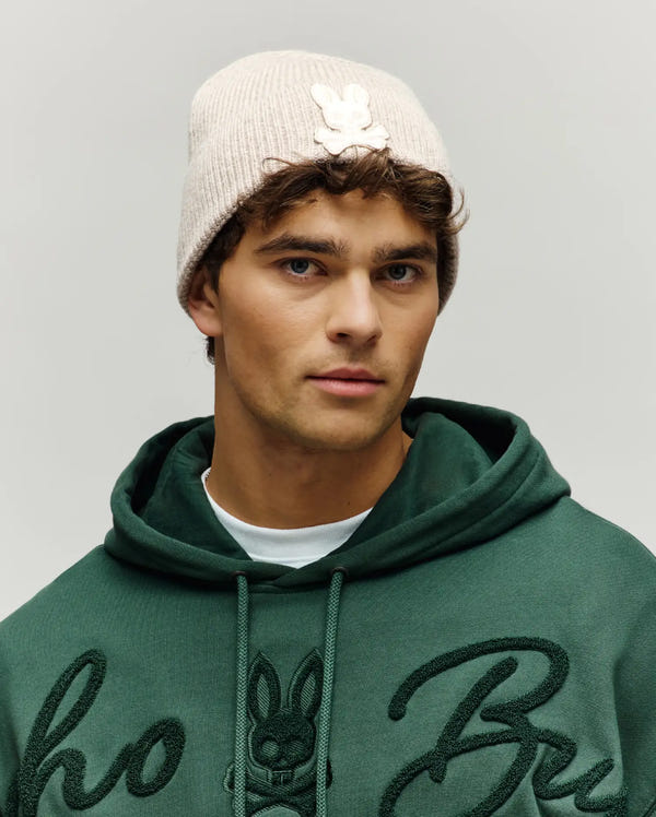 MENS CHENILLE PATCH BEANIE - MO2500024