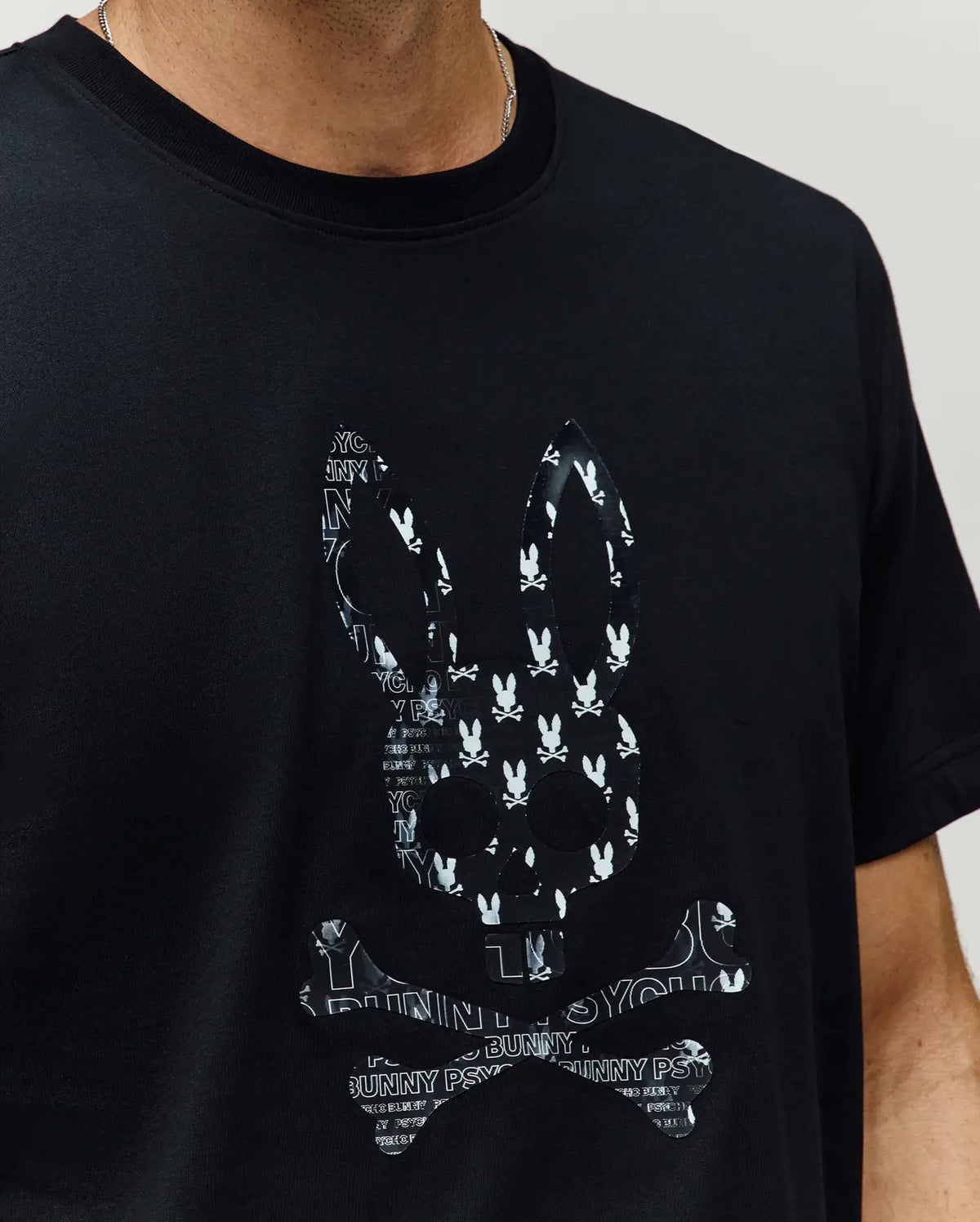 MENS JARVIS BUNNY GRAPHIC TEE - MT0200336