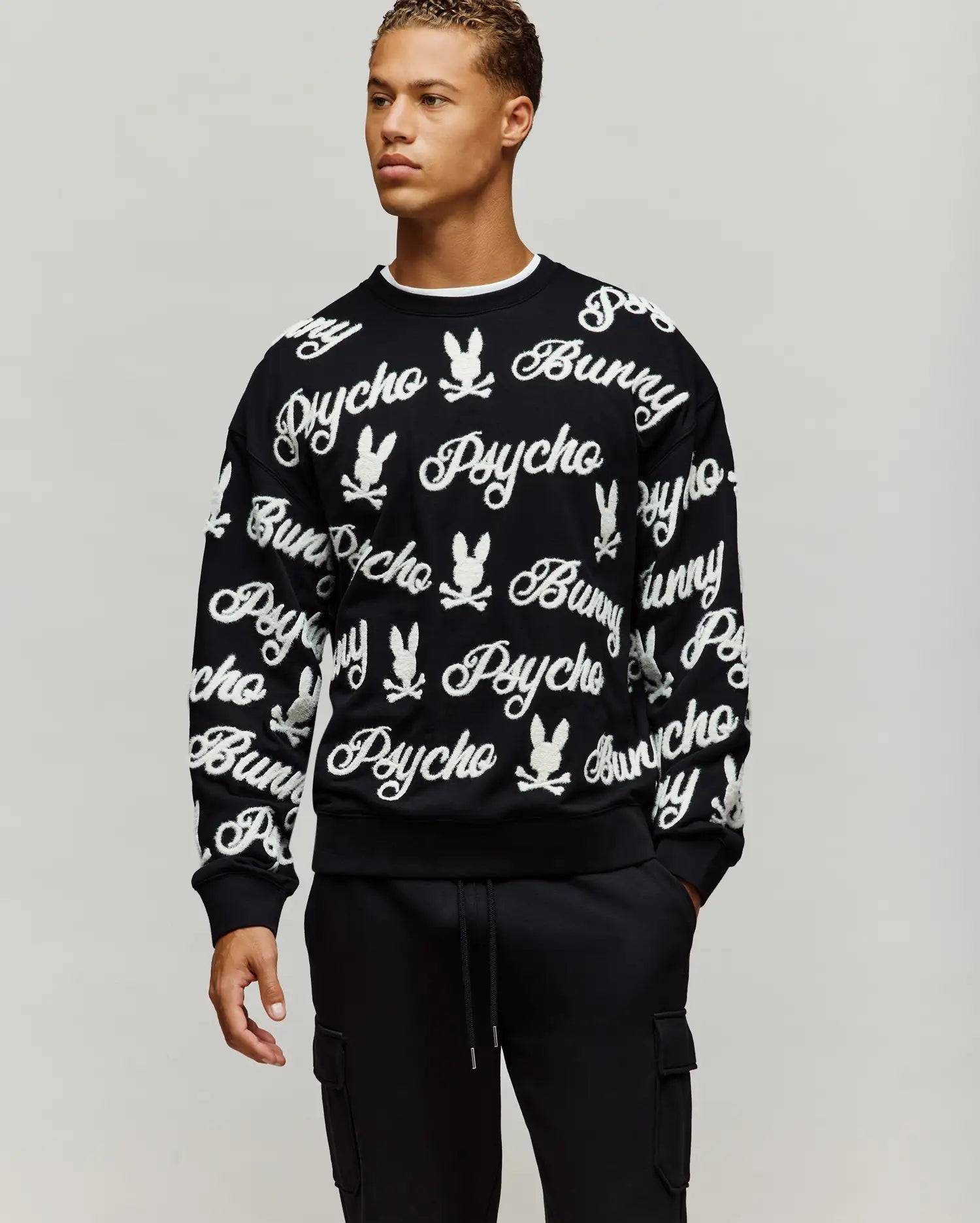 MENS SKYLAR ALL OVER FUZZY CREW - MT0500104