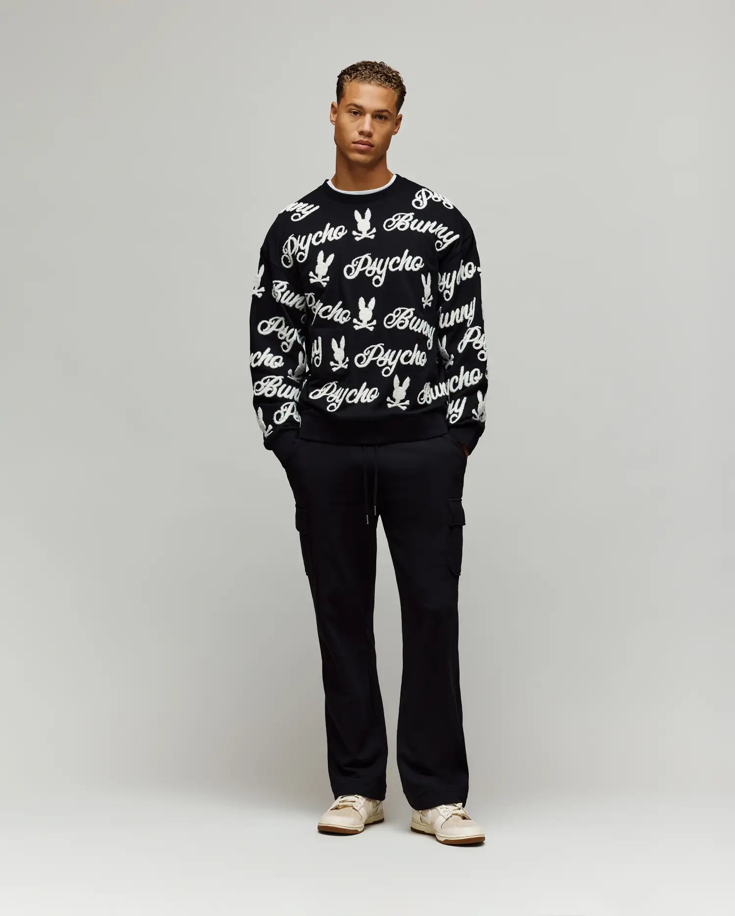 MENS SKYLAR ALL OVER FUZZY CREW - MT0500104