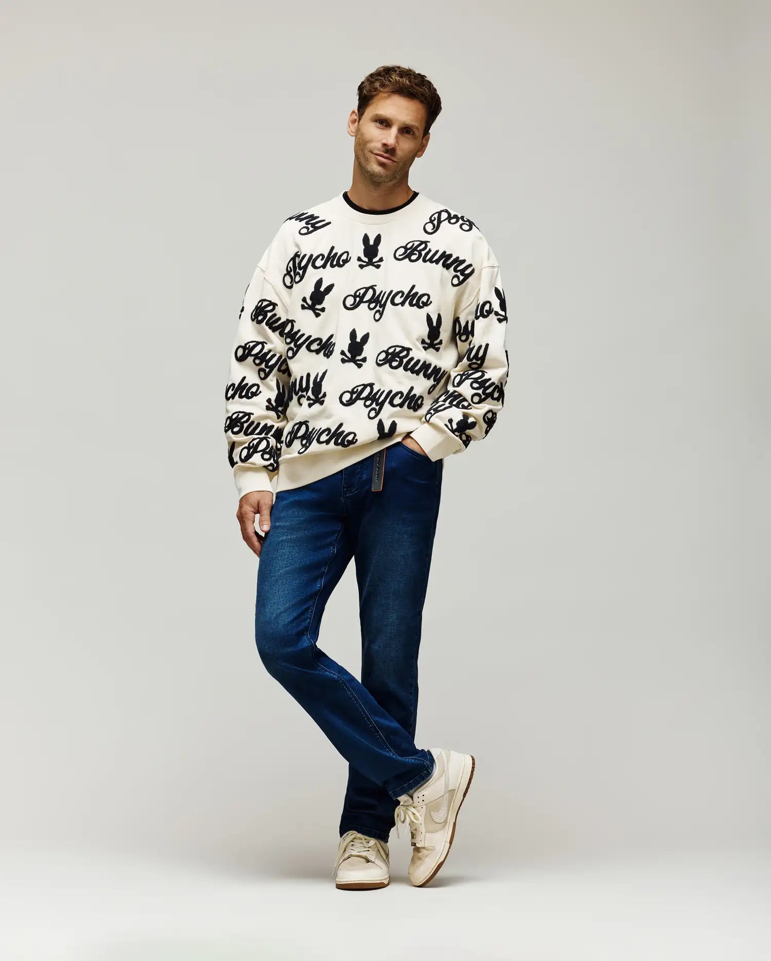 MENS SKYLAR ALL OVER FUZZY CREW - MT0500104