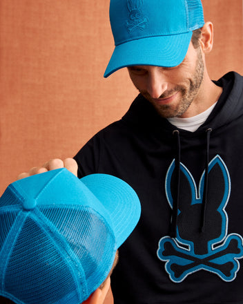 Blue trucker cap sales