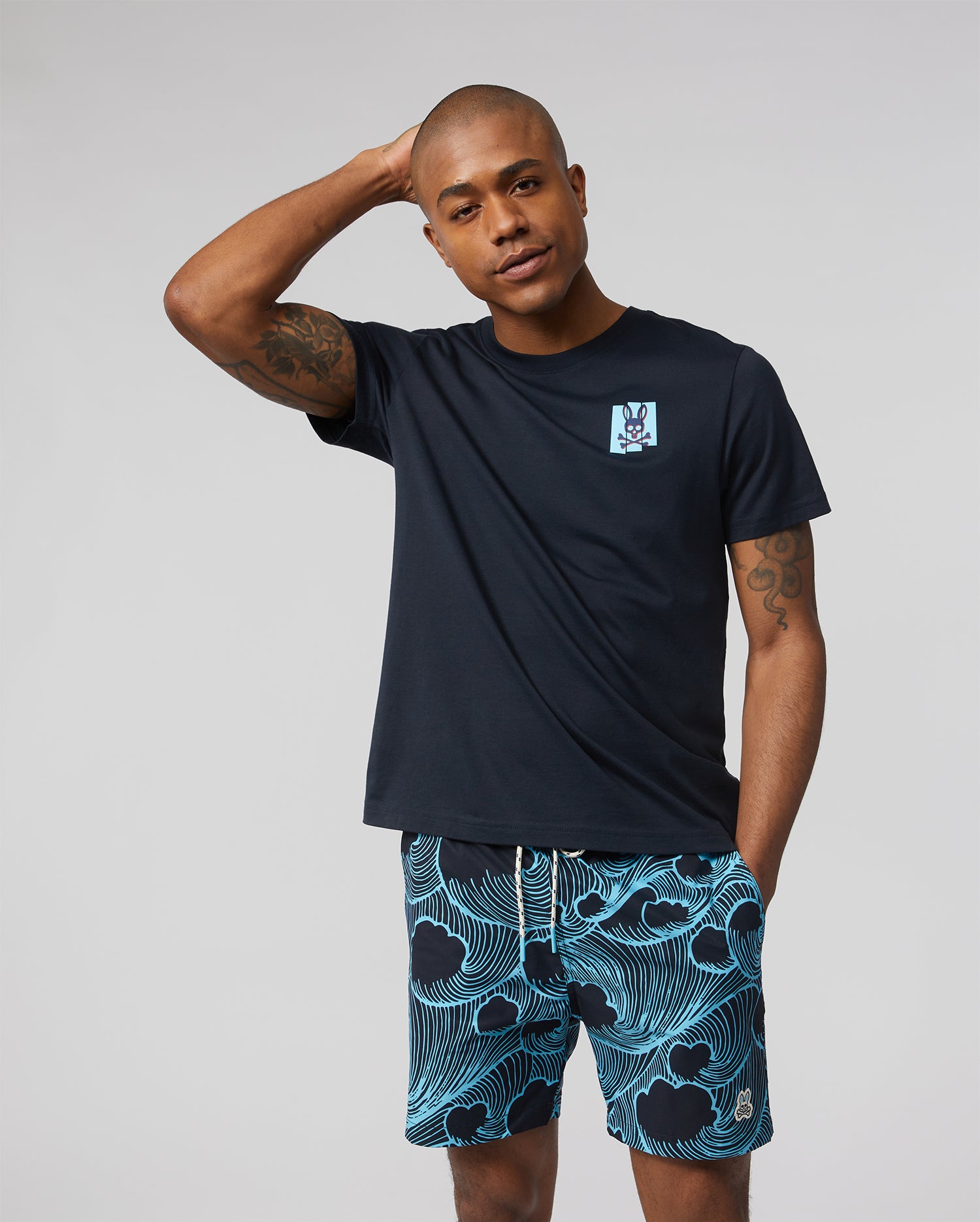 MENS THAMES TWO SIDED NAVY GRAPHIC TEE | PSYCHO BUNNY – Psycho Bunny